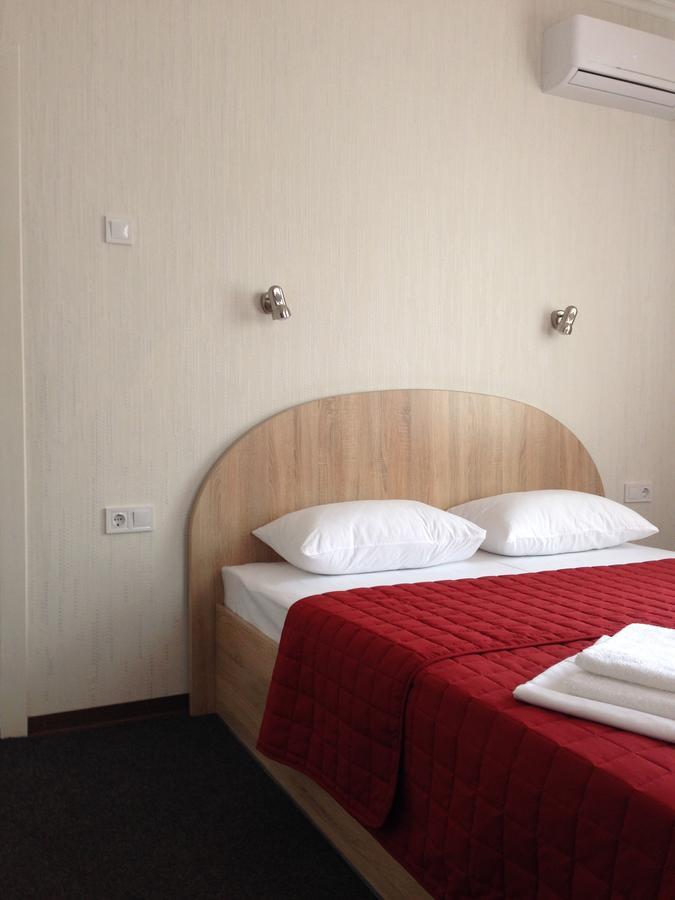 Hotel U Fedora à Oleksandriia Extérieur photo
